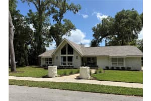 521 GRANADA WAY, LONGWOOD, FL 32750 - MLS#MFRO6397339