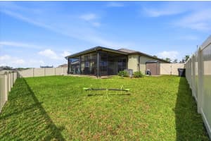 1923 RED LOOP, LAKELAND, FL 33801 - MLS#MFRO6397341