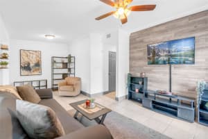 271 LINCOLN ROAD, CASSELBERRY, FL 32707 - MLS#MFRO6397407