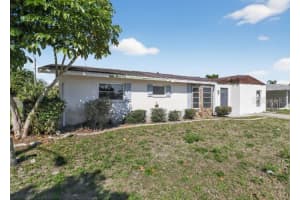 462 RIDGEWOOD STREET, PORT CHARLOTTE, FL 33952 - MLS#MFRO6397419