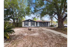 2126 SMITHFIELD CIRCLE, LAKELAND, FL 33801 - MLS#MFRO6397478