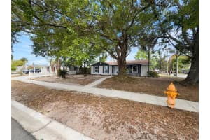 2126 SMITHFIELD CIRCLE, LAKELAND, FL 33801 - MLS#MFRO6397478