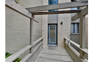 213 TOMOKA TRAIL, LONGWOOD, FL 32779 - MLS#MFRO6397483