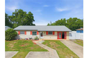 214 N Thompson Rd, APOPKA