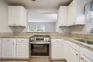 2513 MUSSELWHITE AVENUE, ORLANDO, FL 32804 - MLS#MFRO6397579