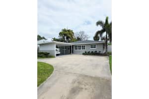 3435 OVERLOOK DRIVE, ST PETERSBURG, FL 33703 - MLS#MFRO6397691