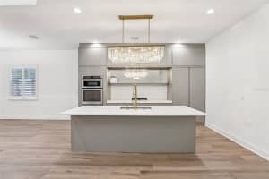 10409 ANGEL OAK COURT, ORLANDO, FL 32836 - MLS#MFRO6397711