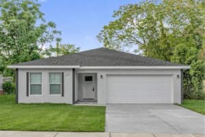 319 AVENUE A NE, WINTER HAVEN, FL 33881 - MLS#MFRO6397767