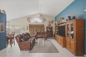 108 BRISTOL CIRCLE, SANFORD, FL 32773 - MLS#MFRO6397840