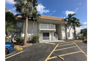1830 Maravilla Ave #303, FORT MYERS