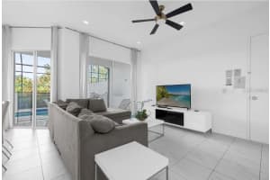 450 CAPTIVA DRIVE, DAVENPORT, FL 33896 - MLS#MFRO6397903