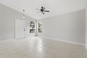 38 VANNA COURT, ORLANDO, FL 32807 - MLS#MFRO6397931