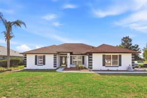 36725 OCONEE AVENUE, EUSTIS, FL 32736 - MLS#MFRO6397936