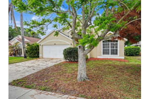 2609 MEADOW OAKS LOOP, CLERMONT, FL 34714 - MLS#MFRO6397970