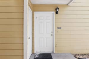 8707 KNIGHTSBRIDGE COURT, KISSIMMEE, FL 34747 - MLS#MFRO6397982