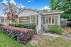 1016 SMITH STREET, ORLANDO, FL 32804 - MLS#MFRO6398005