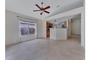 2111 CORNER POINT COURT, ORLANDO, FL 32820 - MLS#MFRO6398023