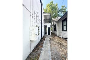 704 CORDOVA DRIVE, ORLANDO, FL 32804 - MLS#MFRO6398024