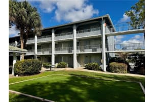 120 BLUE POINT WAY, ALTAMONTE SPRINGS, FL 32701 - MLS#MFRO6398027
