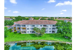 13803 FAIRWAY ISLAND DRIVE, ORLANDO, FL 32837 - MLS#MFRO6398130