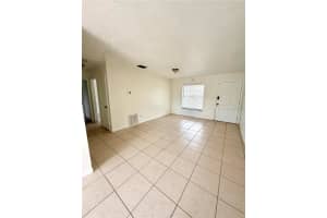 2800 113TH AVENUE, TAMPA, FL 33612 - MLS#MFRO6398353