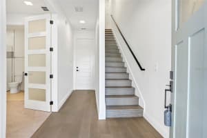 212 PINELOCH AVENUE, ORLANDO, FL 32806 - MLS#MFRO6398403