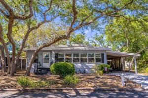 708 GREENTREE COURT, LAKE MARY, FL 32746 - MLS#MFRO6398466