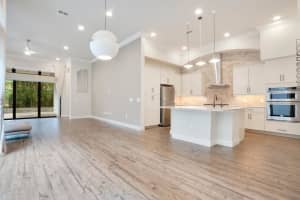 8394 VIA VITTORIA WAY WAY, ORLANDO, FL 32819 - MLS#MFRO6398544