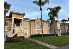 13301 Fairway Glen Dr #104, ORLANDO