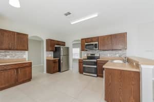 133 CARLISLE COURT, KISSIMMEE, FL 34758 - MLS#MFRO6398584