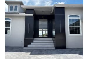 10843 LAKESHORE DRIVE, CLERMONT, FL 34711 - MLS#MFRO6398625