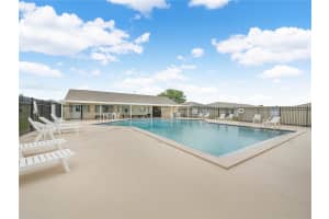 525 WINTER TERR ROAD, WINTER HAVEN, FL 33881 - MLS#MFRO6398628