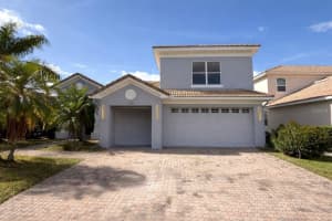 3504 Valleyview Dr, KISSIMMEE