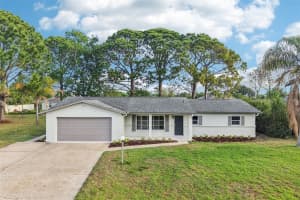 1412 Digarmo Ter, DELTONA