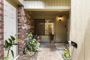 546 OSCEOLA AVENUE, ORLANDO, FL 32801 - MLS#MFRO6398671