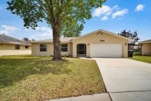 2642 ARPANA COURT, ORLANDO, FL 32839 - MLS#MFRO6398717
