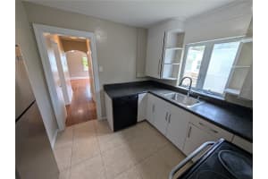 520 11TH AVENUE, ST PETERSBURG, FL 33701 - MLS#MFRO6398736