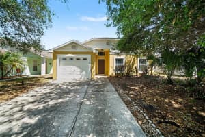 2424 CAMDEN OAKS PLACE, VALRICO, FL 33594 - MLS#MFRO6398872