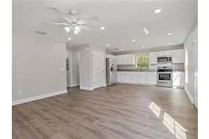 800 WARE AVENUE, WINTER HAVEN, FL 33881 - MLS#MFRO6399008
