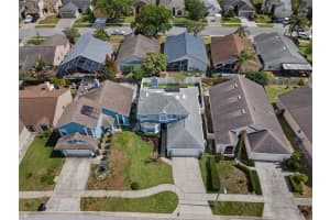 353 LAKEBREEZE CIRCLE, LAKE MARY, FL 32746 - MLS#MFRO6399208