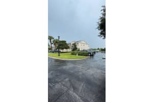 9423 MYRTLE CREEK LANE, ORLANDO, FL 32832 - MLS#MFRO6399215