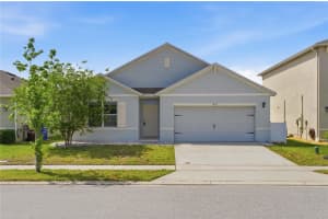 1823 Bluepoint St, ST CLOUD