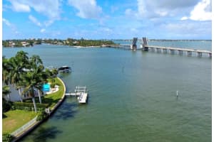 749 SIESTA DRIVE, SARASOTA, FL 34242 - MLS#MFRO6399340