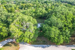 821 IRENE DRIVE, AUBURNDALE, FL 33823 - MLS#MFRO6399365