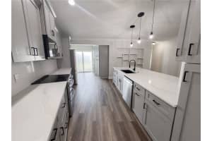 5609 EXECUTIVE DRIVE, NEW PORT RICHEY, FL 34652 - MLS#MFRO6399373