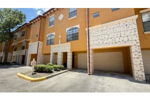 6133 Metrowest Blvd #105, ORLANDO