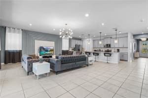 8915 TROPICAL HAVEN COURT, KISSIMMEE, FL 34747 - MLS#MFRO6399473