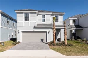 7195 Oakmoss Loop, DAVENPORT