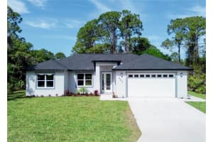 507 Volvo Ave, SEBRING