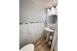 2050 CORNER GLEN DRIVE, ORLANDO, FL 32820 - MLS#MFRO6399622